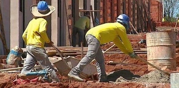 Camargo Corrêa demite e renegocia com fornecedores