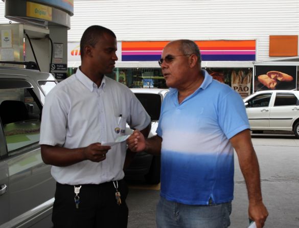 Sindicato dos Frentistas do RJ oferece oportunidade para deficientes em posto de combustível