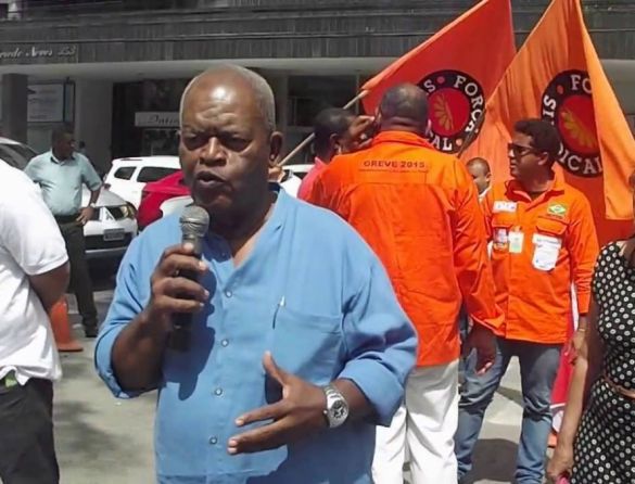 Trabalhadores fazem manifestação contra a reforma da Previdência na Bahia