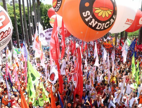 Protesto contra aplicação da reforma trabalhista foi forte e nacional