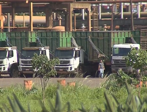 Funcionários demitidos de usina de Brejo Alegre alegam não ter recebido rescisão
