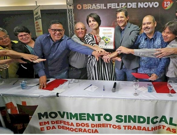 Apoio das Centrais reforça plataforma trabalhista na campanha de Haddad