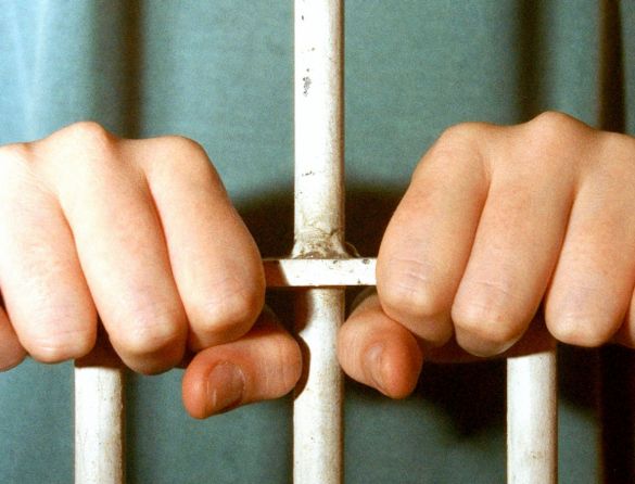 Senado volta a analisar redução de maioridade penal de 18 para 16 anos