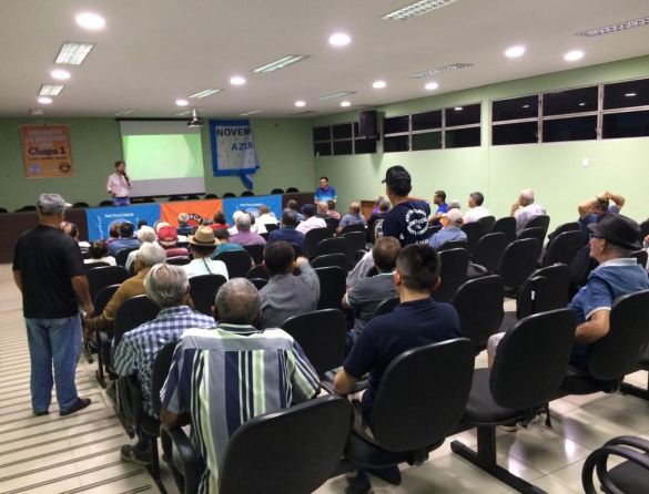 Em Santos, Sintracomos alerta para eventuais cortes nas aposentadorias e pensões
