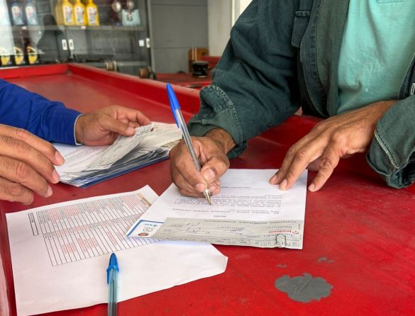 Frentistas de posto em Jacarepaguá começam a receber diferenças de feriados trabalhados