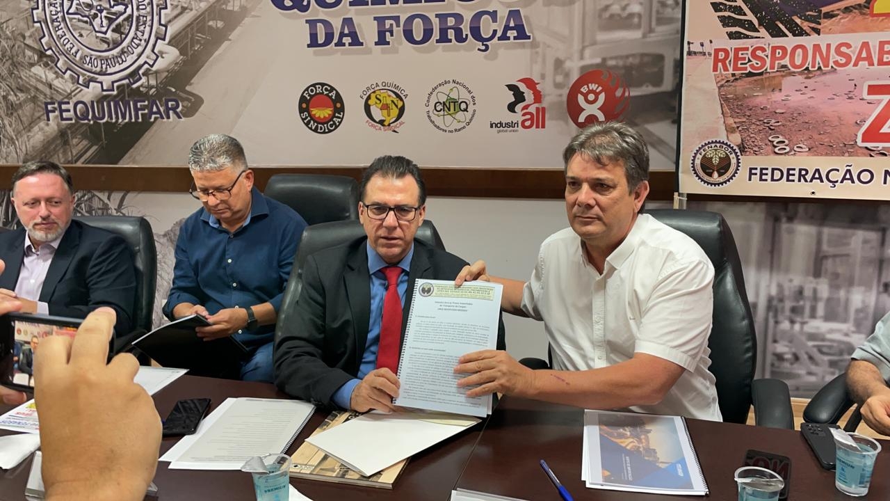 Trabalhadores e empresários da Borracha e Pneumáticas encontram com ministro Marinho